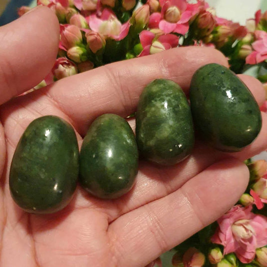 Jade Egg to størrelser